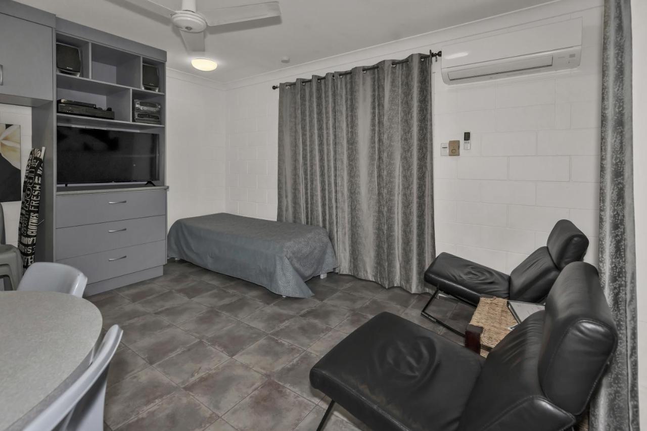 Balgal Beach Units Rollingstone Exterior foto